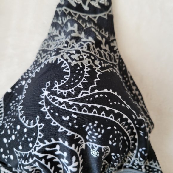 ☀️ Aqua Funky Design Print Bikini Top - Picture 3 of 13